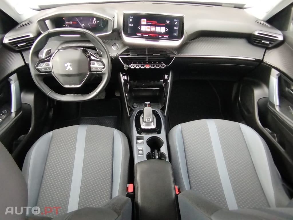 Peugeot 2008 1.2 PureTech Allure EAT8
