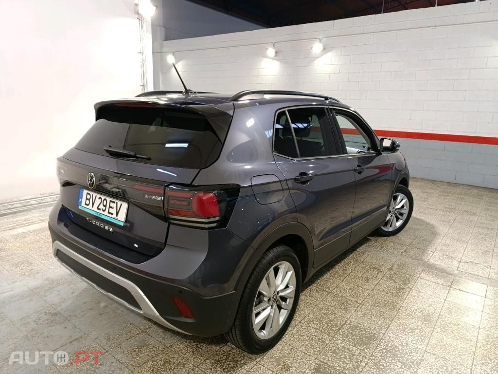 Volkswagen T-Cross 1.0 TSI Urban DSG