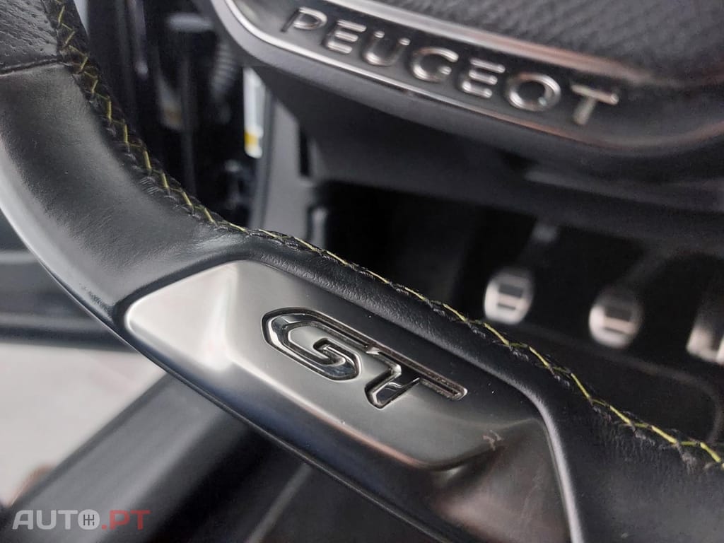 Peugeot 2008 1.2 PureTech GT Line