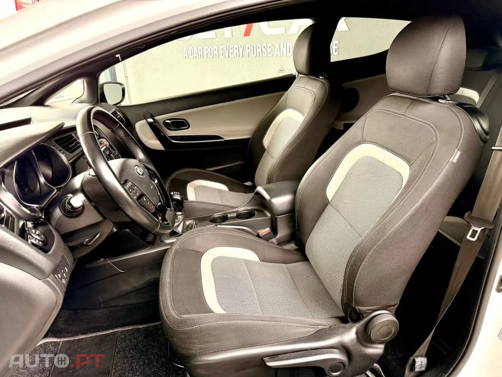 Kia Ceed CEED Crdi 