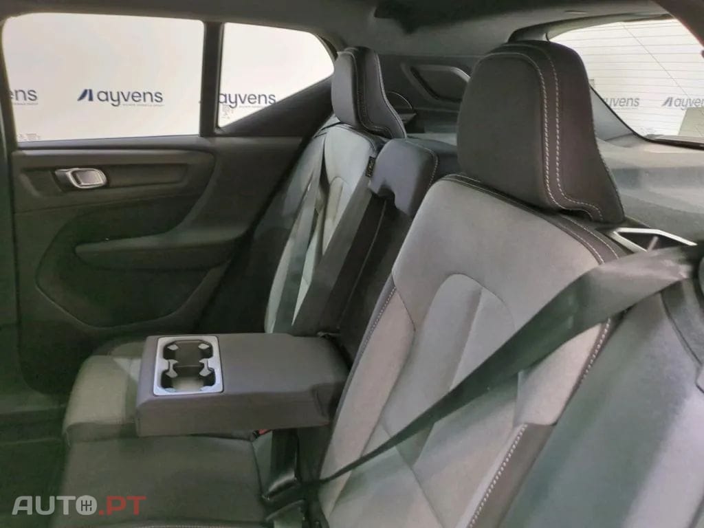 Volvo XC40 1.5 T4 PHEV Plus Dark