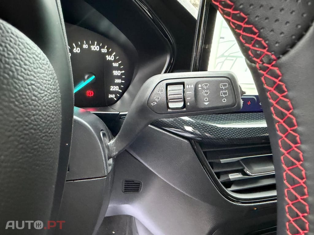 Ford Focus 1.0 EcoBoost MHEV ST-Line