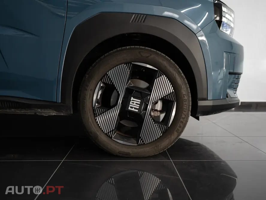 Fiat Grande Panda 1.2 Hybrid La Prima eDCT