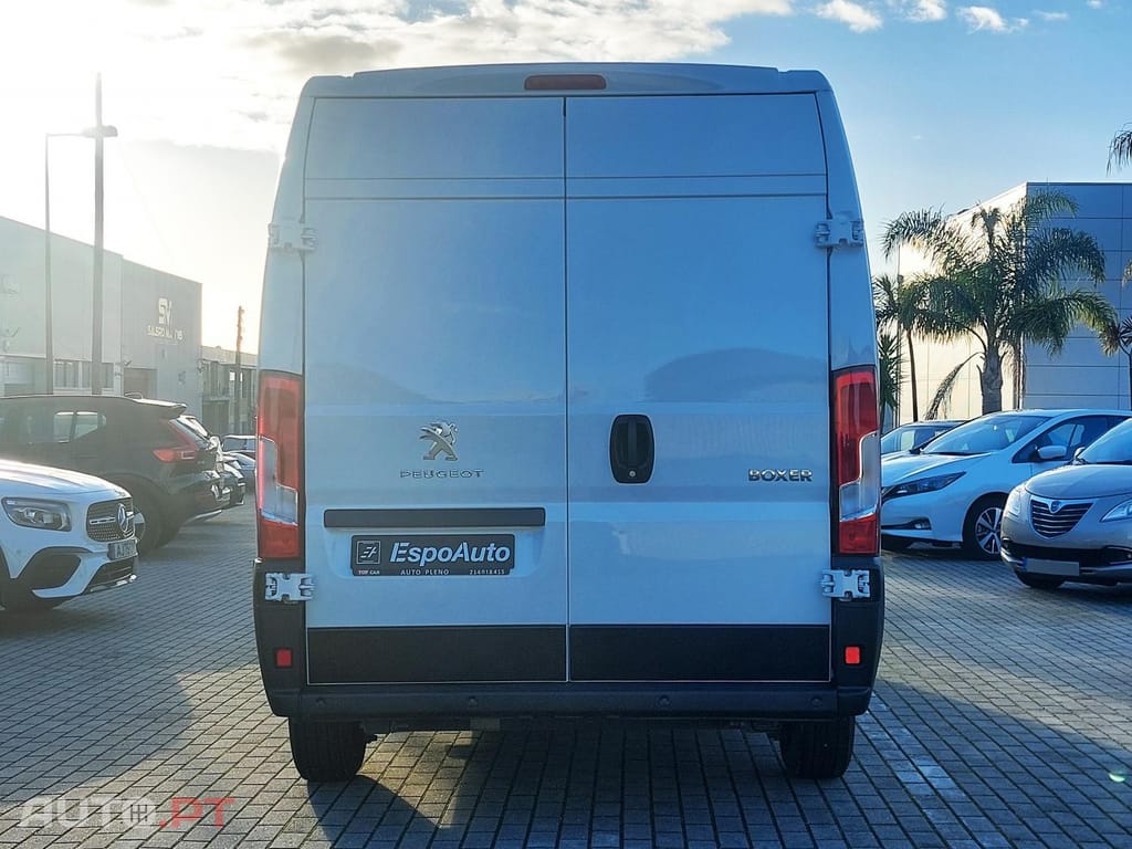 Peugeot Boxer 2.2 BlueHDi 333 L2H2 Pro - IVA Dedutível