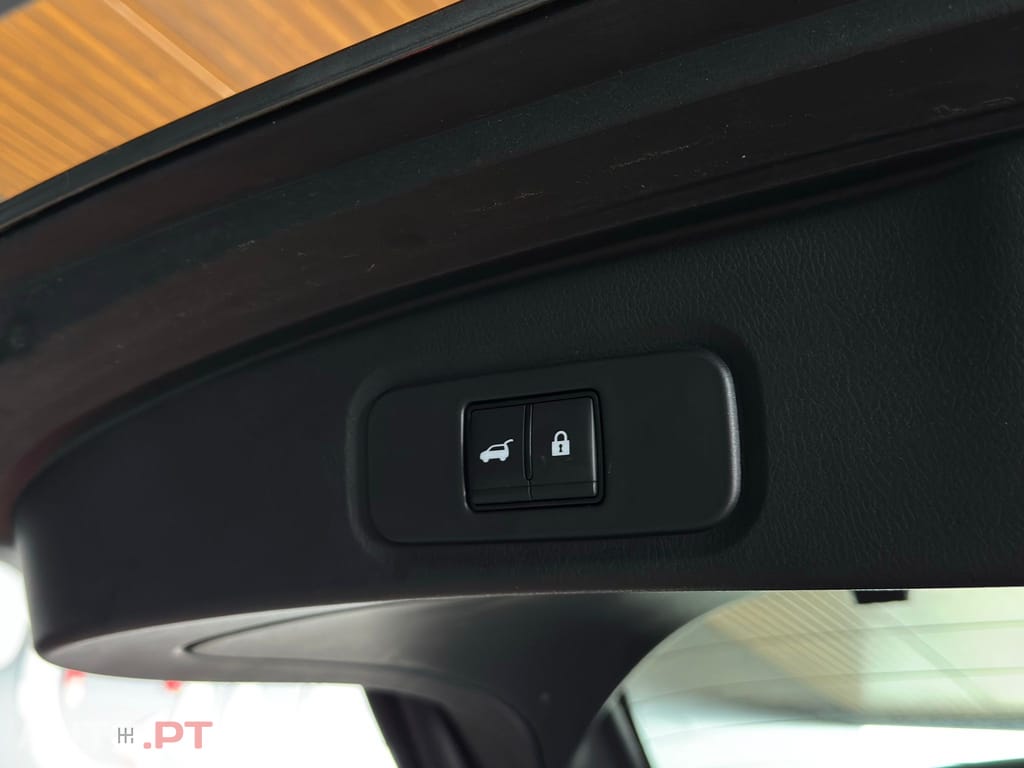 Nissan Qashqai 1.3 DIG-T Tekna SKY