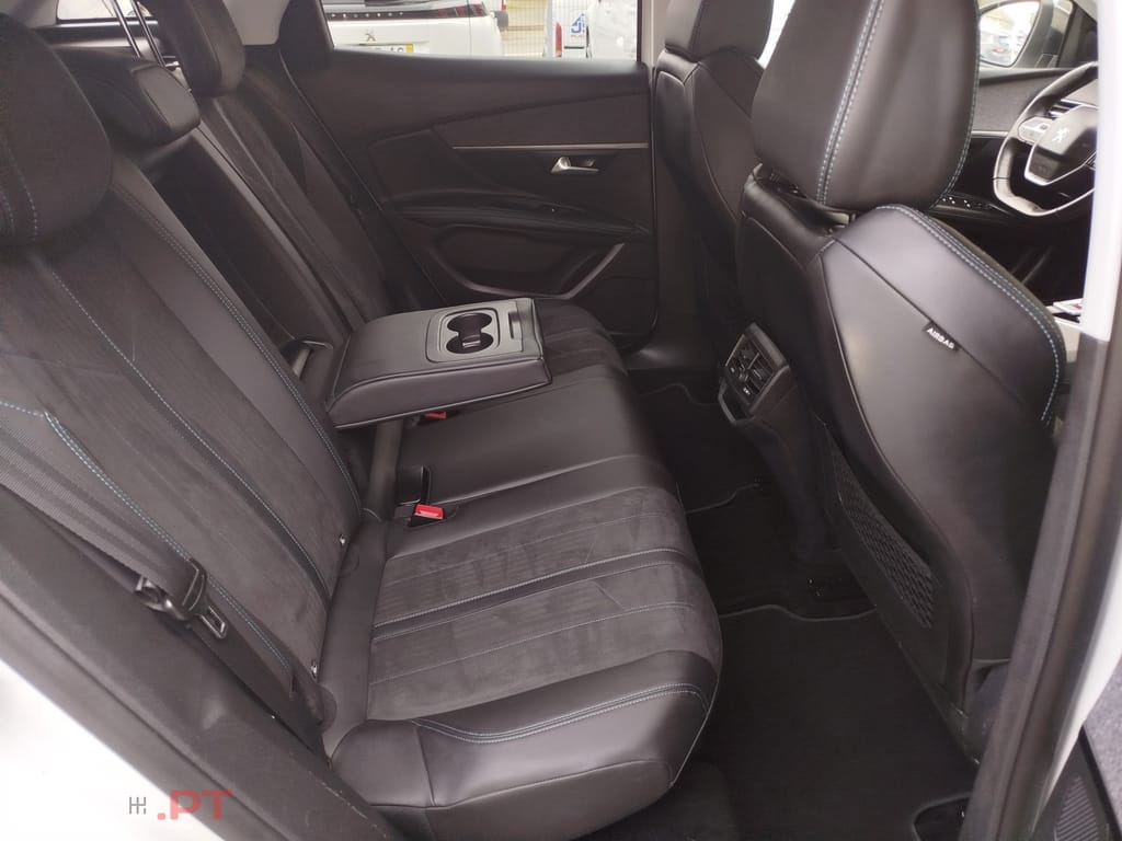 Peugeot 3008 1.2 PureTech Allure EAT6