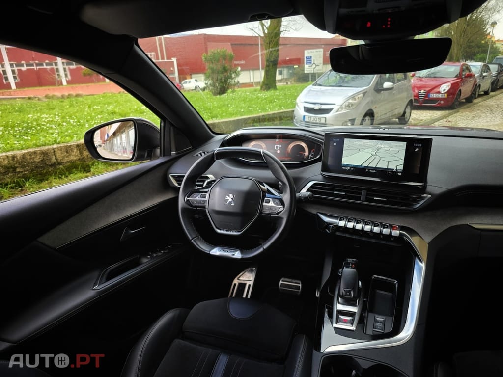 Peugeot 3008 1.5 BlueHDi GT Line J19 EAT8