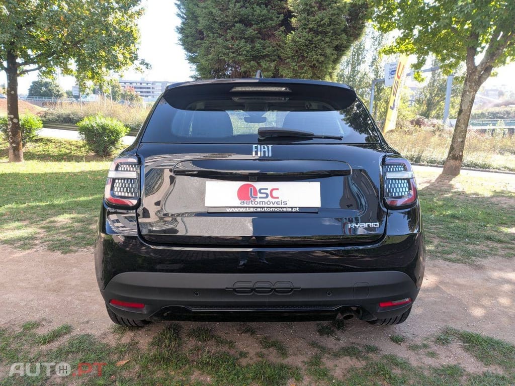 Fiat 600 1.2 Hybrid Icon