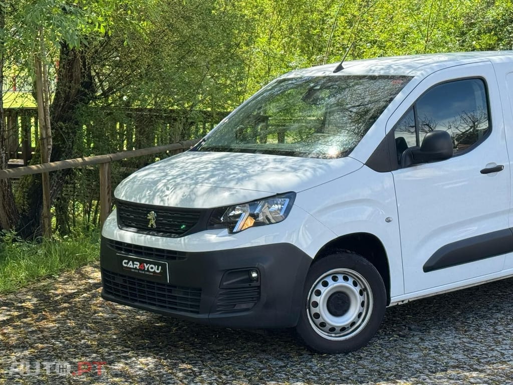 Peugeot Partner 1.5 BlueHDi Premium Longa