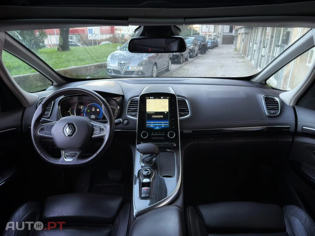 Renault Espace 1.6 dCi Initiale Paris EDC