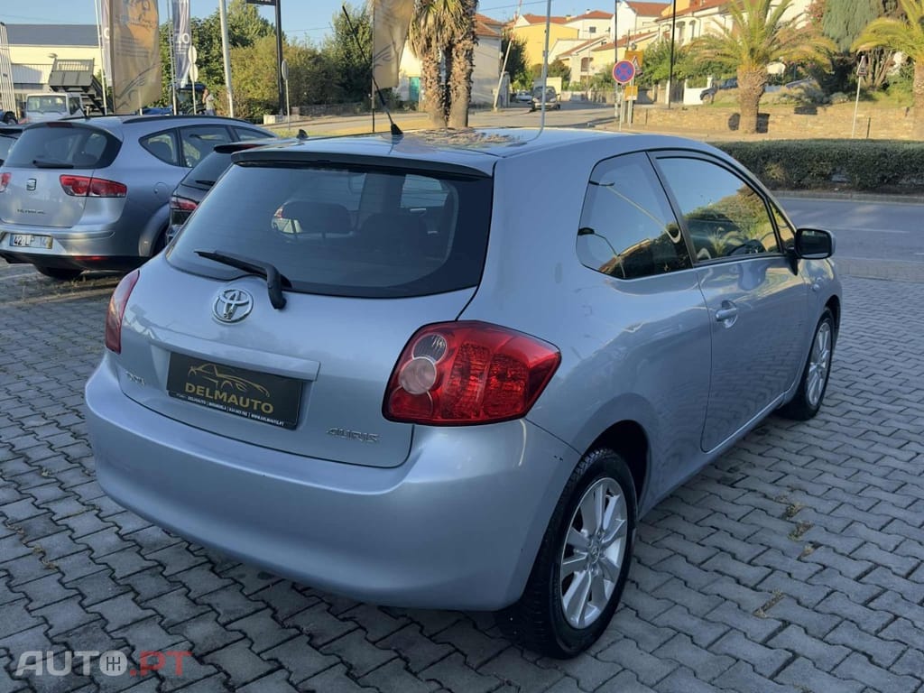 Toyota Auris 2.0 D-4D Exclusive