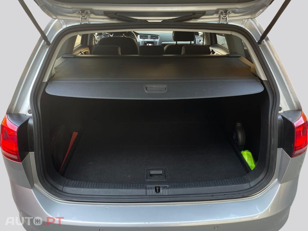 Volkswagen Golf Variant 1.0 TSI CONFORTLINE