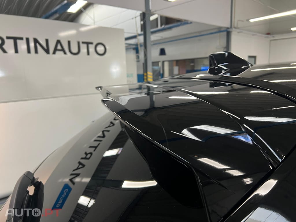 Peugeot 208 1.2 Hybrid Allure e-DCS6