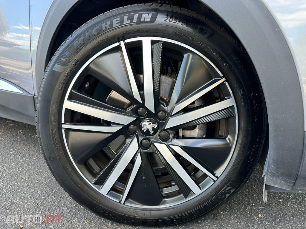 Peugeot 3008 1.6 Hybrid GT Pack e-EAT8