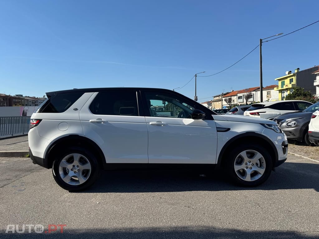 Land Rover Discovery Sport 2.0 eD4 HSE Luxury