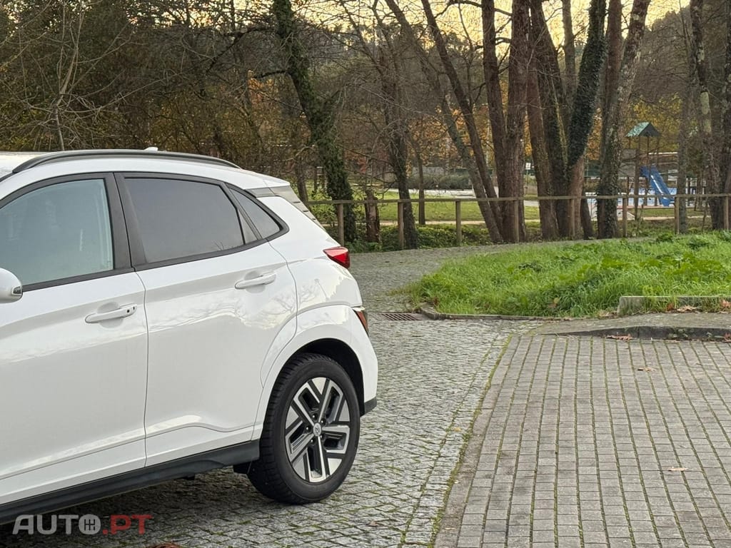 Hyundai Kauai EV PREMIUM 39kWh