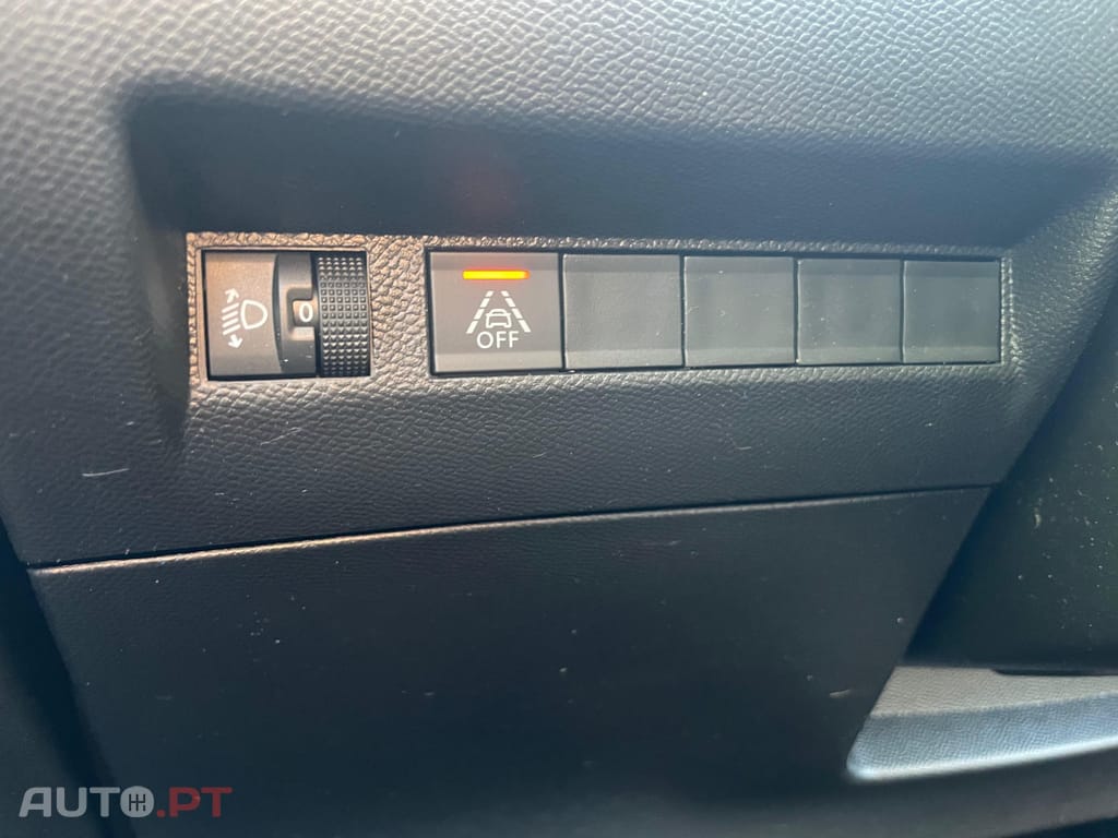 Peugeot 208 1.2 PureTech Allure