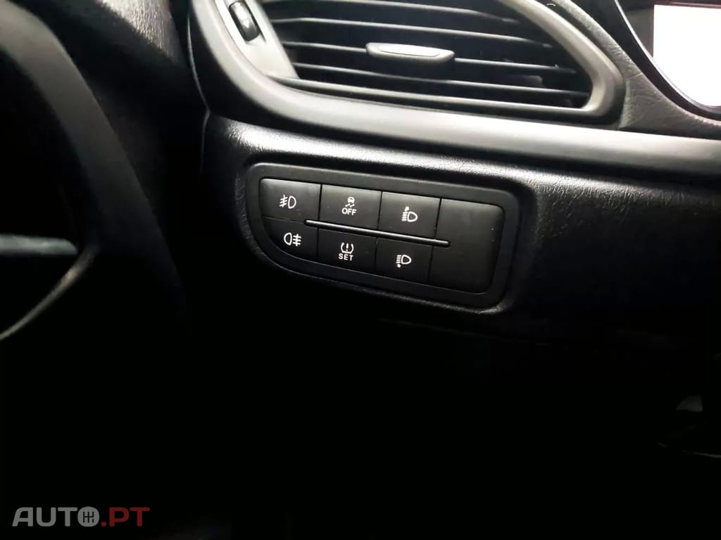 Fiat Tipo 1.0 GSE T3 Cross