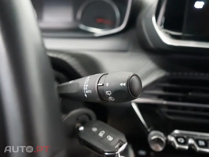 Peugeot 2008 PureTech 100 Style