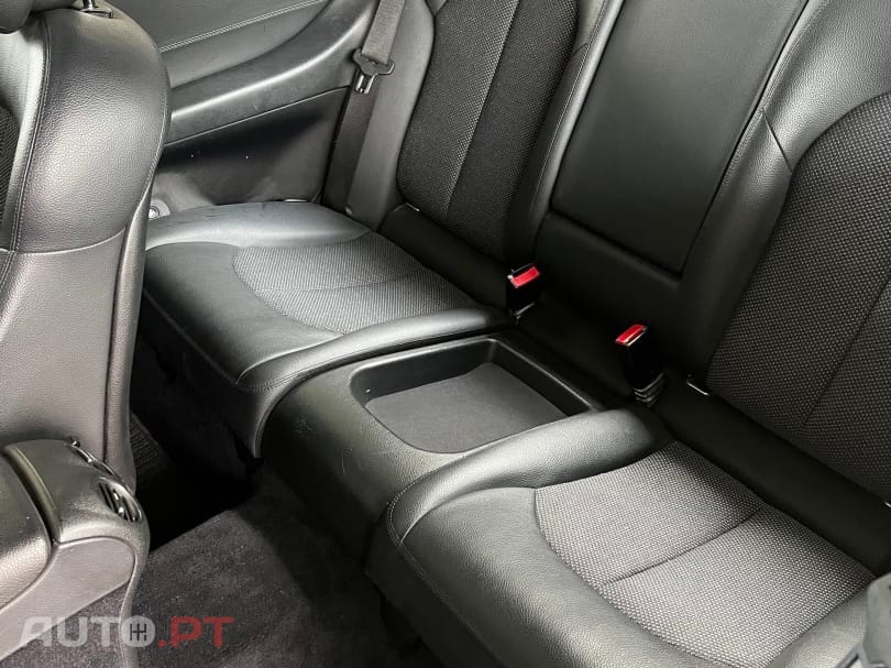 Mercedes-Benz CLK 220 CDi Avantgarde Aut.