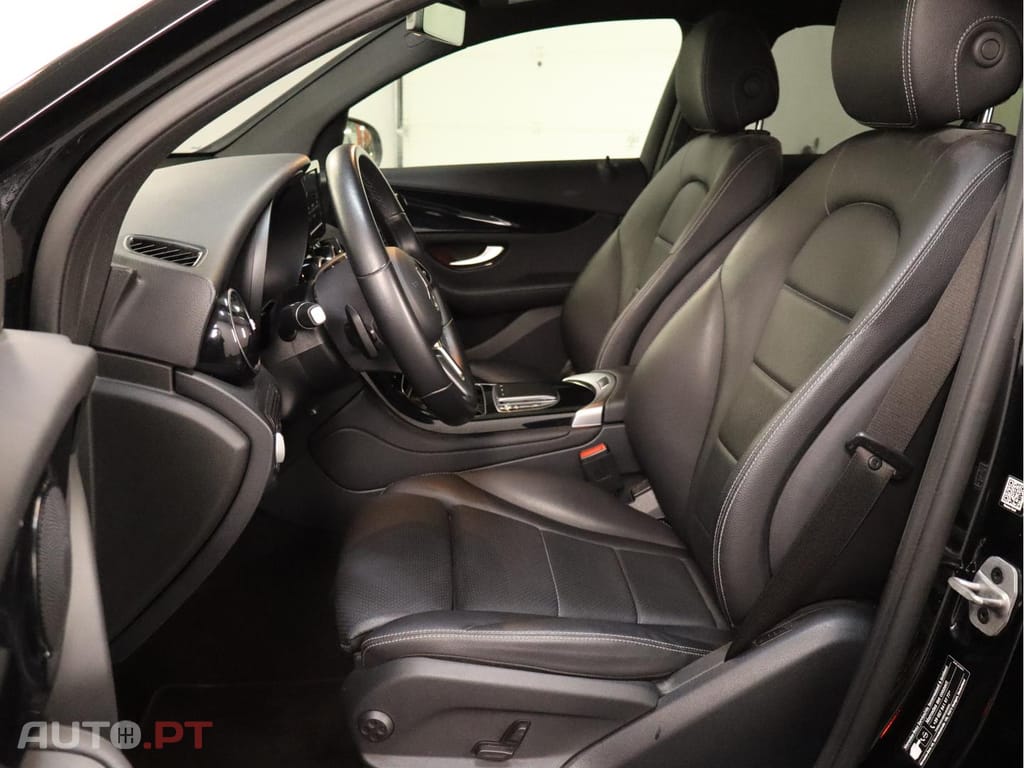 Mercedes-Benz GLC 300 e 4MATIC Coupé