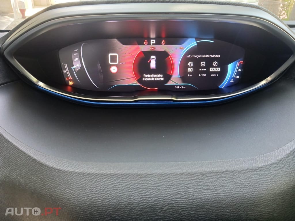 Peugeot 3008 1.5 BlueHDi Allure Pack EAT8