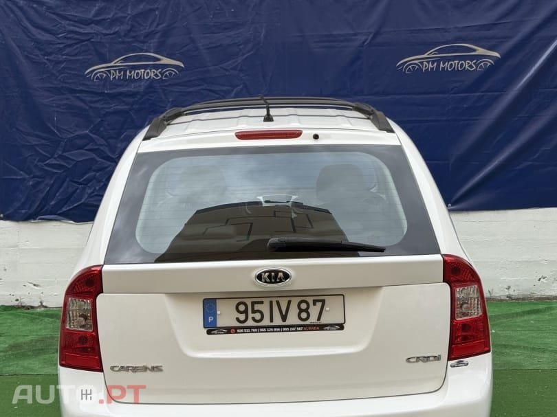Kia Carens 2.0 CRDi LX