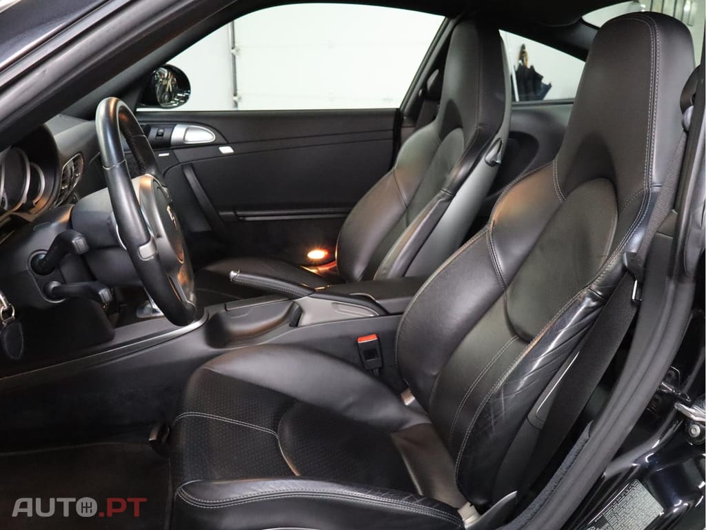 Porsche 911 Carrera 4S Coupe PDK II (997)