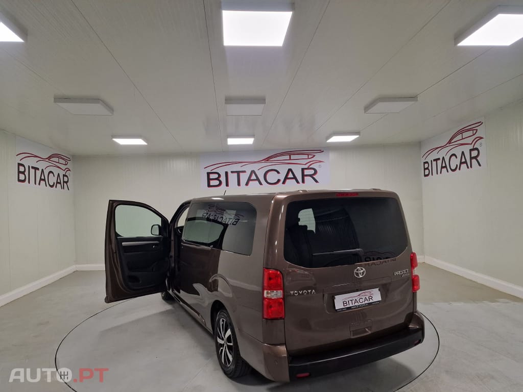 Toyota Proace Verso COMBI 1.6 D-4D L2 GPS 9 LUGARES
