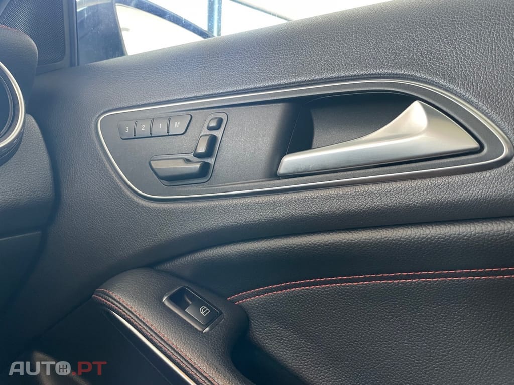 Mercedes-Benz GLA 220 CDI 4Matic 7G-DCT AMG Line
