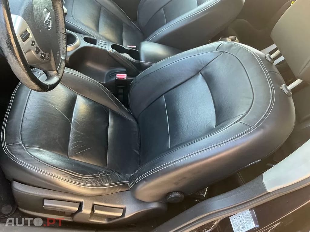Nissan Qashqai 1.6 dCi Tekna Pele