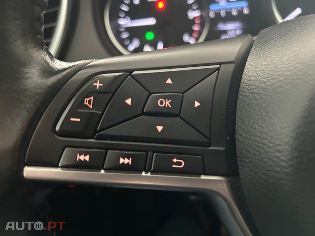 Nissan Qashqai 1.5 DCI N-CONECTA T.PANORAMICO J18