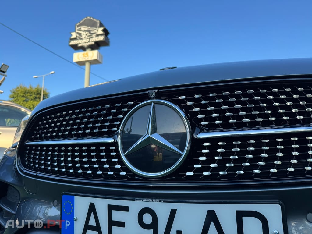 Mercedes-Benz E 220 d AMG Line 7L