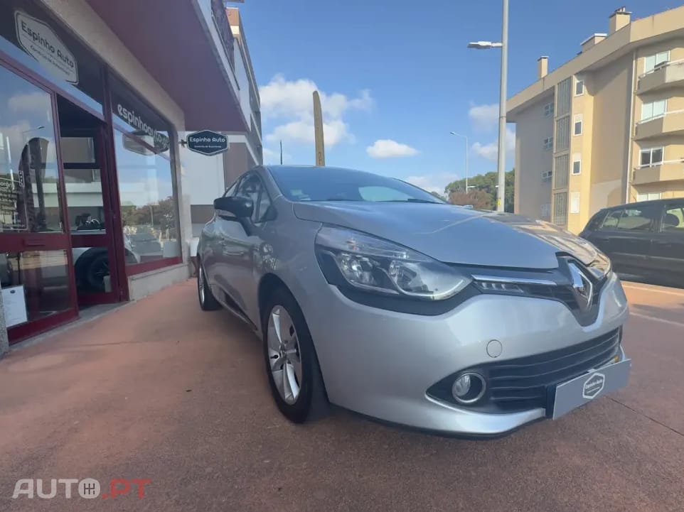 Renault Clio 0.9 TCE Limited