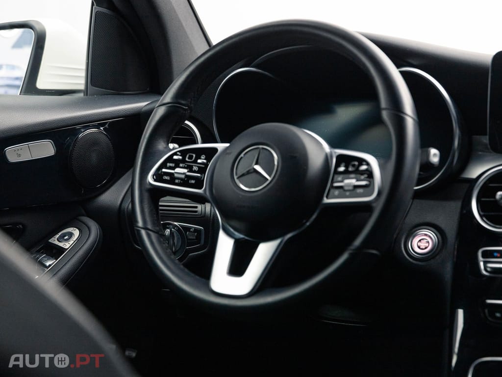 Mercedes-Benz GLC 300 e Coupé 4Matic