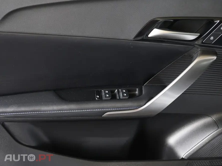 MG MG4 51 kWh Standard