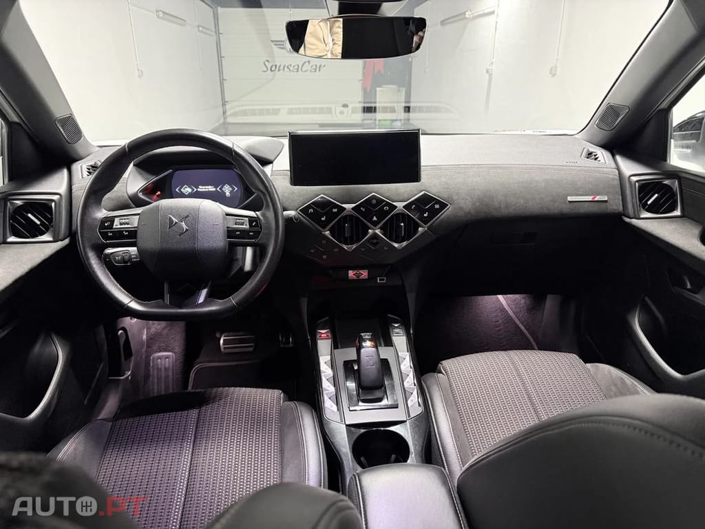 DS DS3 Crossback E-TENSE PERFORMANCE LINE +