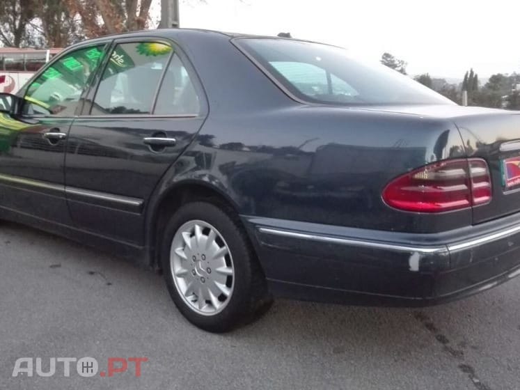 Mercedes-Benz E 270 CDi Avantgarde