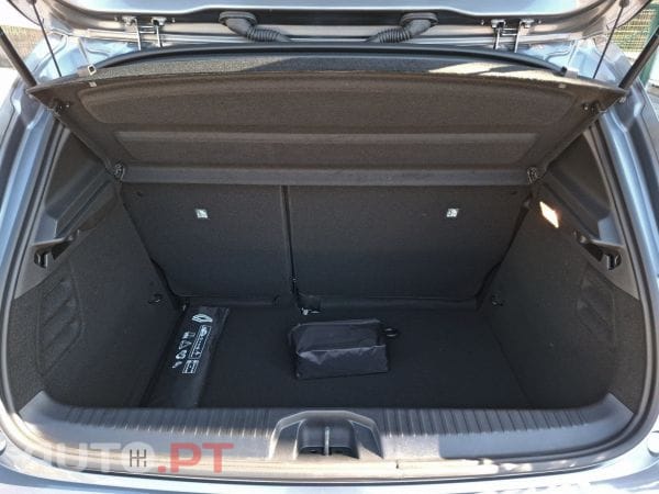 Renault Clio TCe 100 Bi-Fuel Techno