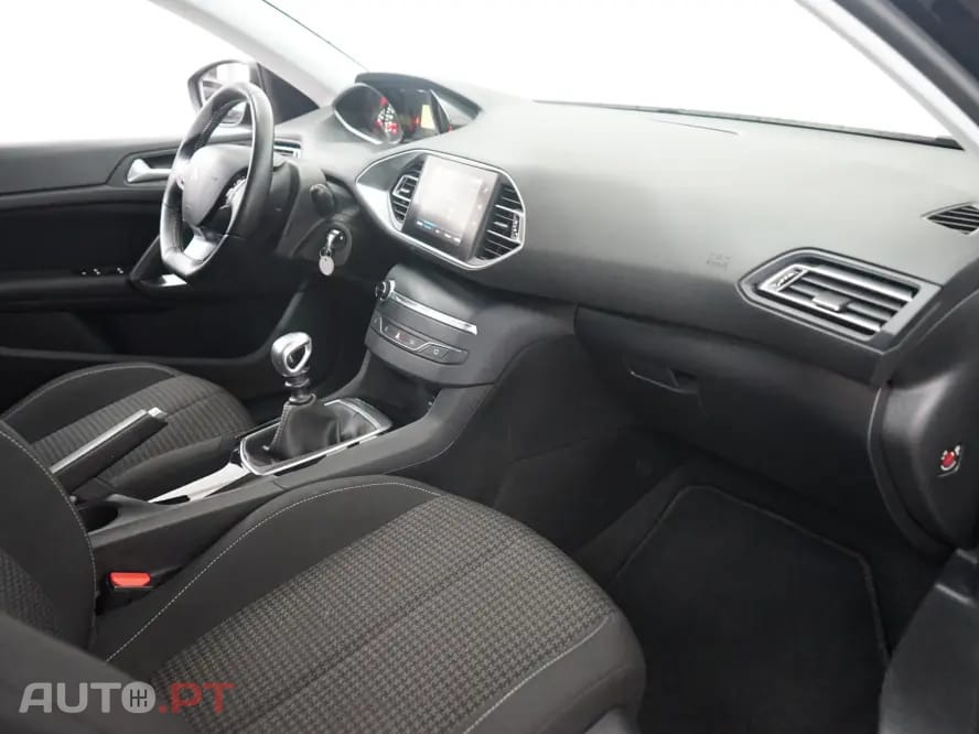Peugeot 308 SW 1.2 PureTech Style