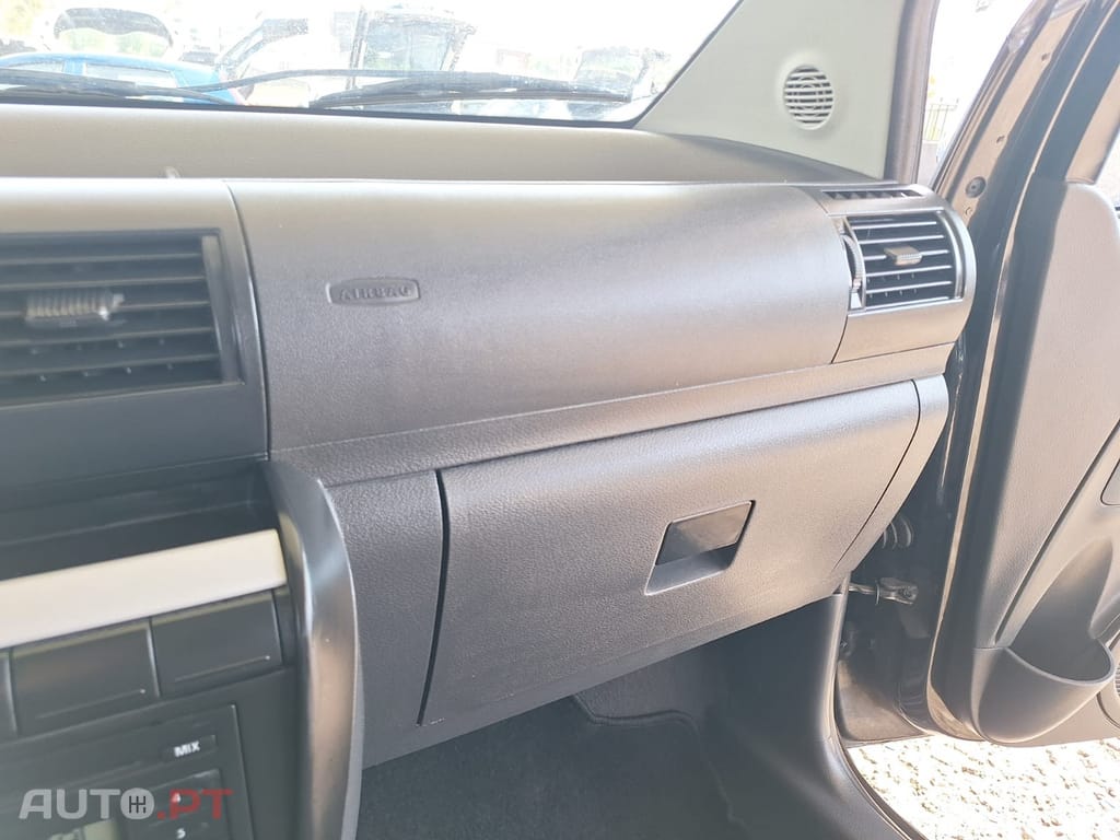 Volkswagen Fox 1.2 T.Liso Pack Elements