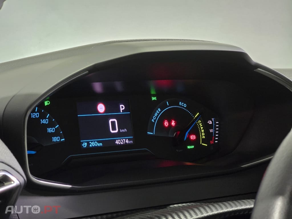 Peugeot E-208 50 kWh Style