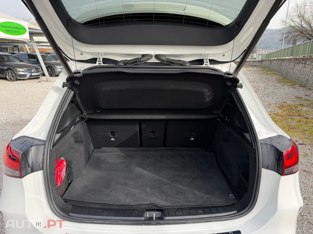 Mercedes-Benz EQA 250 AMG Line