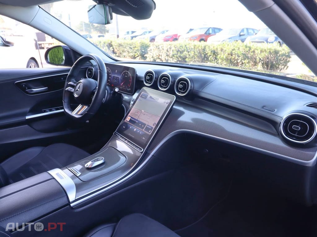 Mercedes-Benz C 220 AMG