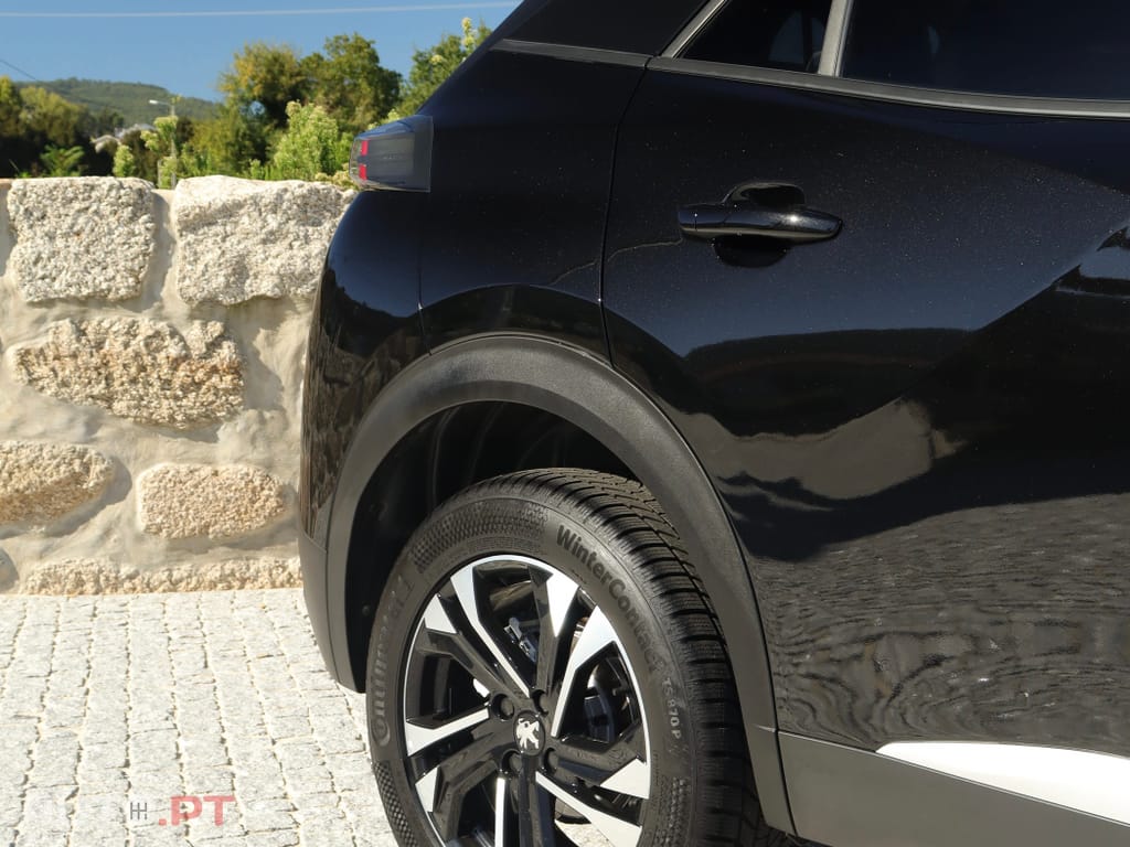 Peugeot 2008 1.2 PureTech Allure Pack EAT8