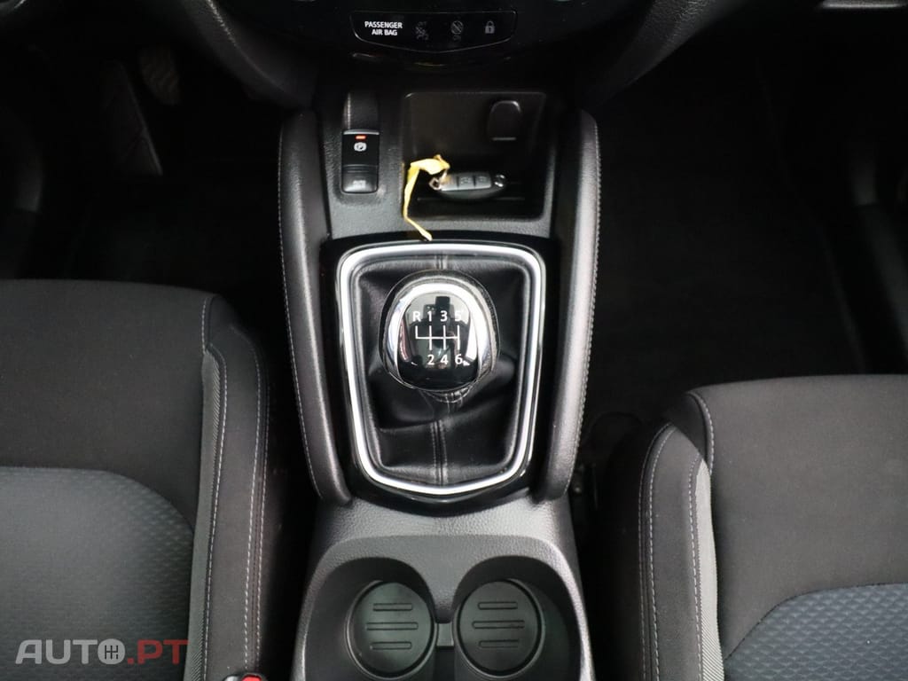 Nissan Qashqai 1.5 dCi Acenta C/Barras de Tejadilho