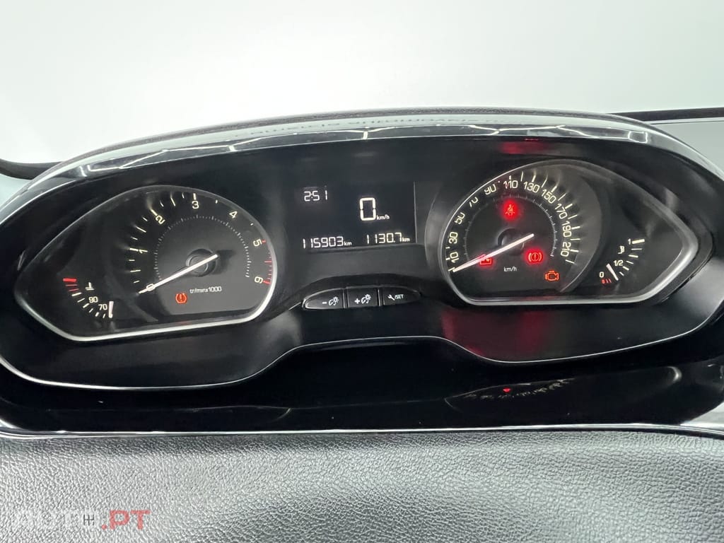 Peugeot 208 1.6 BlueHDi Active