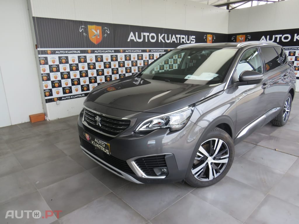 Peugeot 5008 1.5 BlueHDi Allure