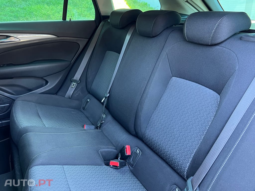 Opel Insignia Sports Tourer 1.6 CDTi Business Edition