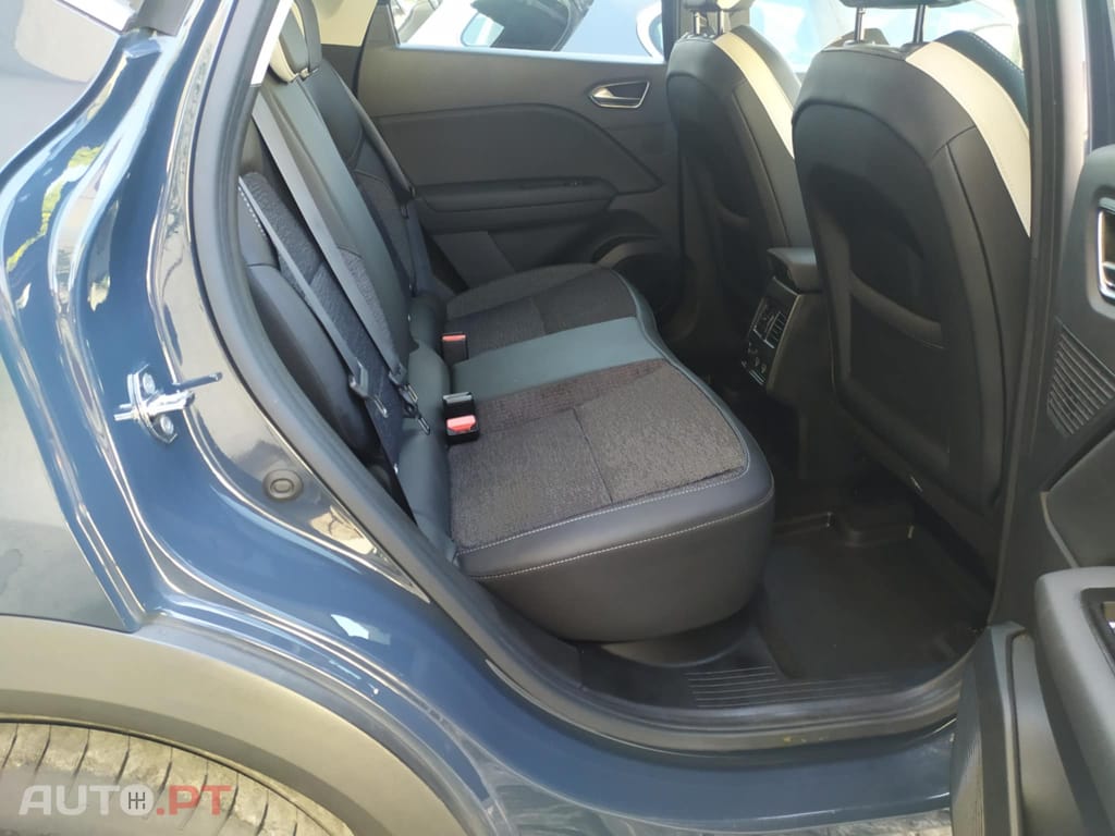 Renault Captur 1.0 TCE 100CV INTENS